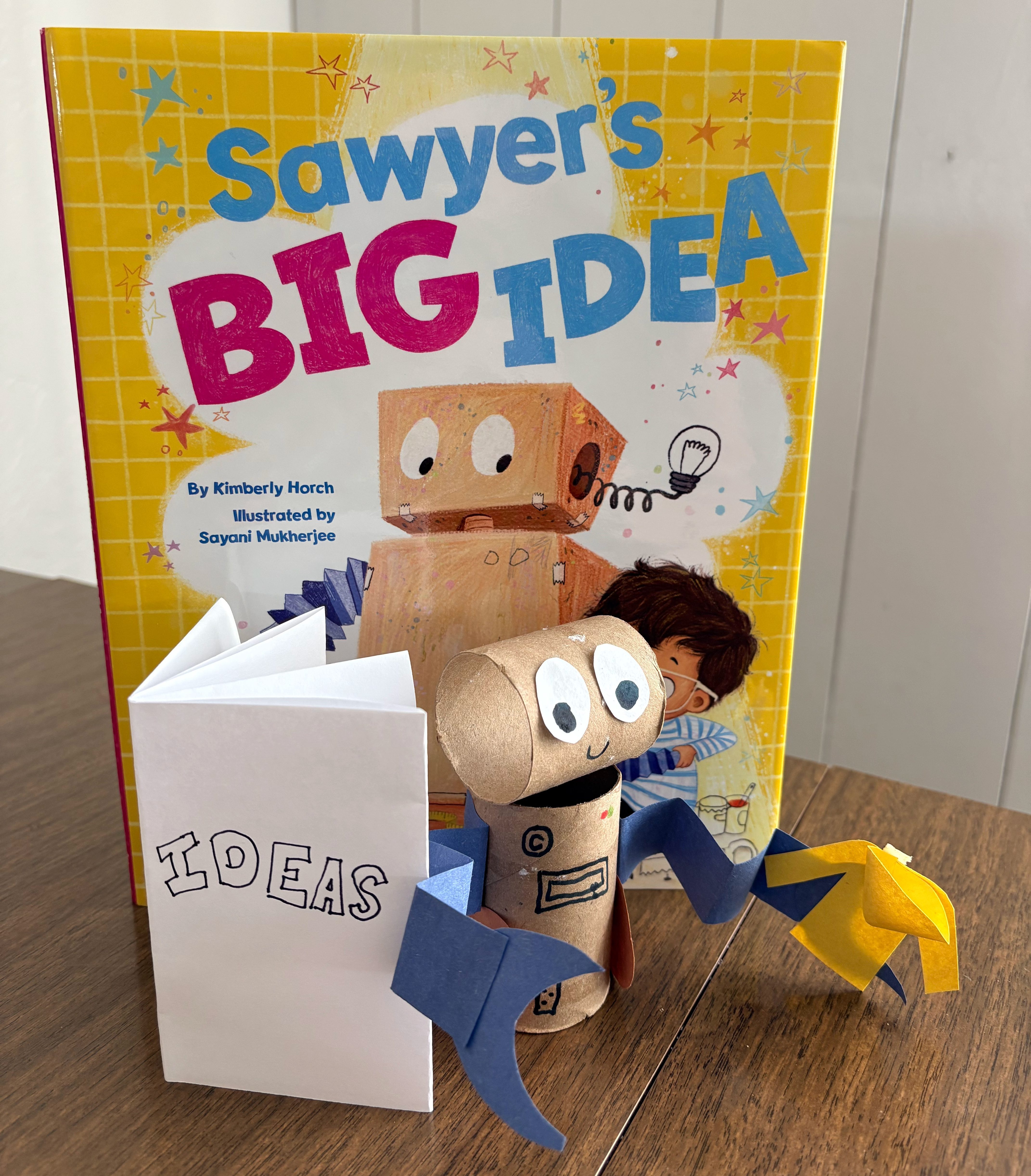 Crafts to go with SAWYER'S BIG IDEA: A cardboard tube robot and an idea notebook